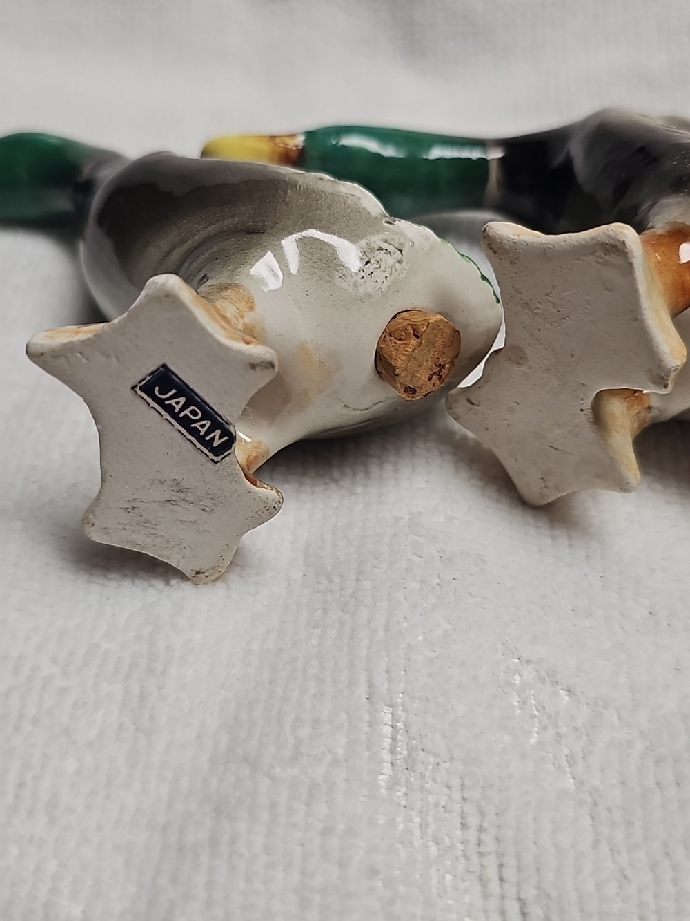 Vintage Ceramic Mallard Duck Salt & Pepper Shakers - Green Head - Picture 3 of 5